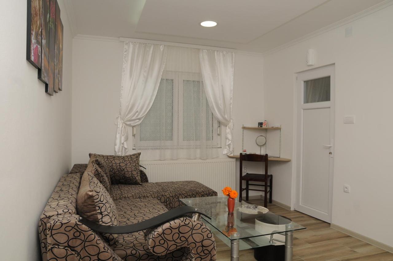 Favorit Apartments Čačak Dış mekan fotoğraf