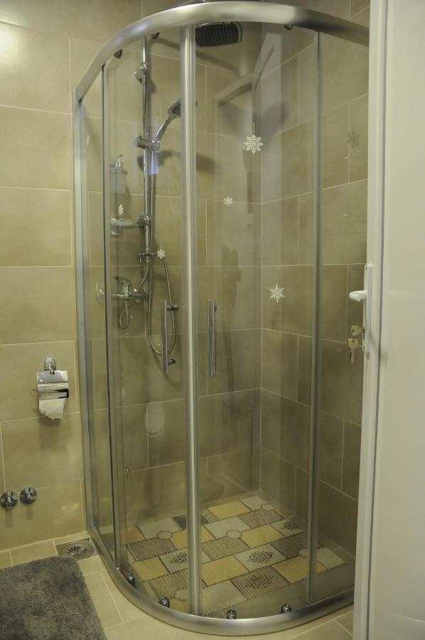 Favorit Apartments Čačak Dış mekan fotoğraf