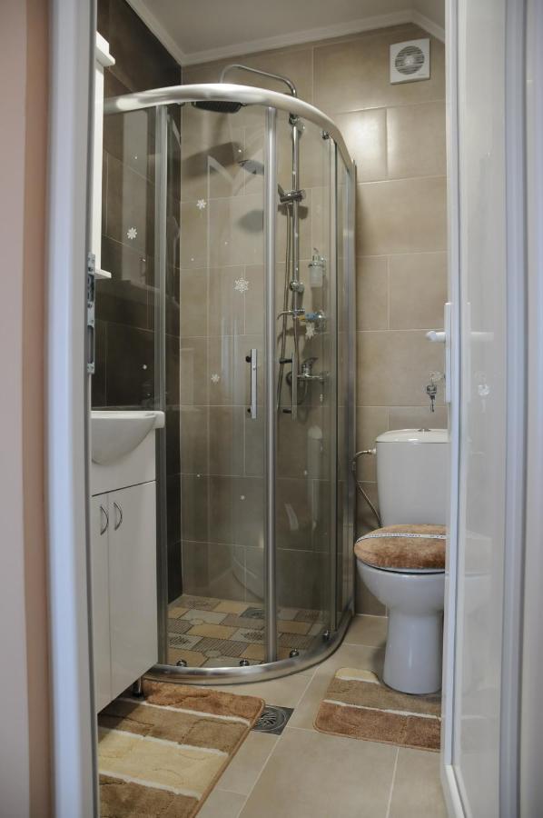 Favorit Apartments Čačak Dış mekan fotoğraf