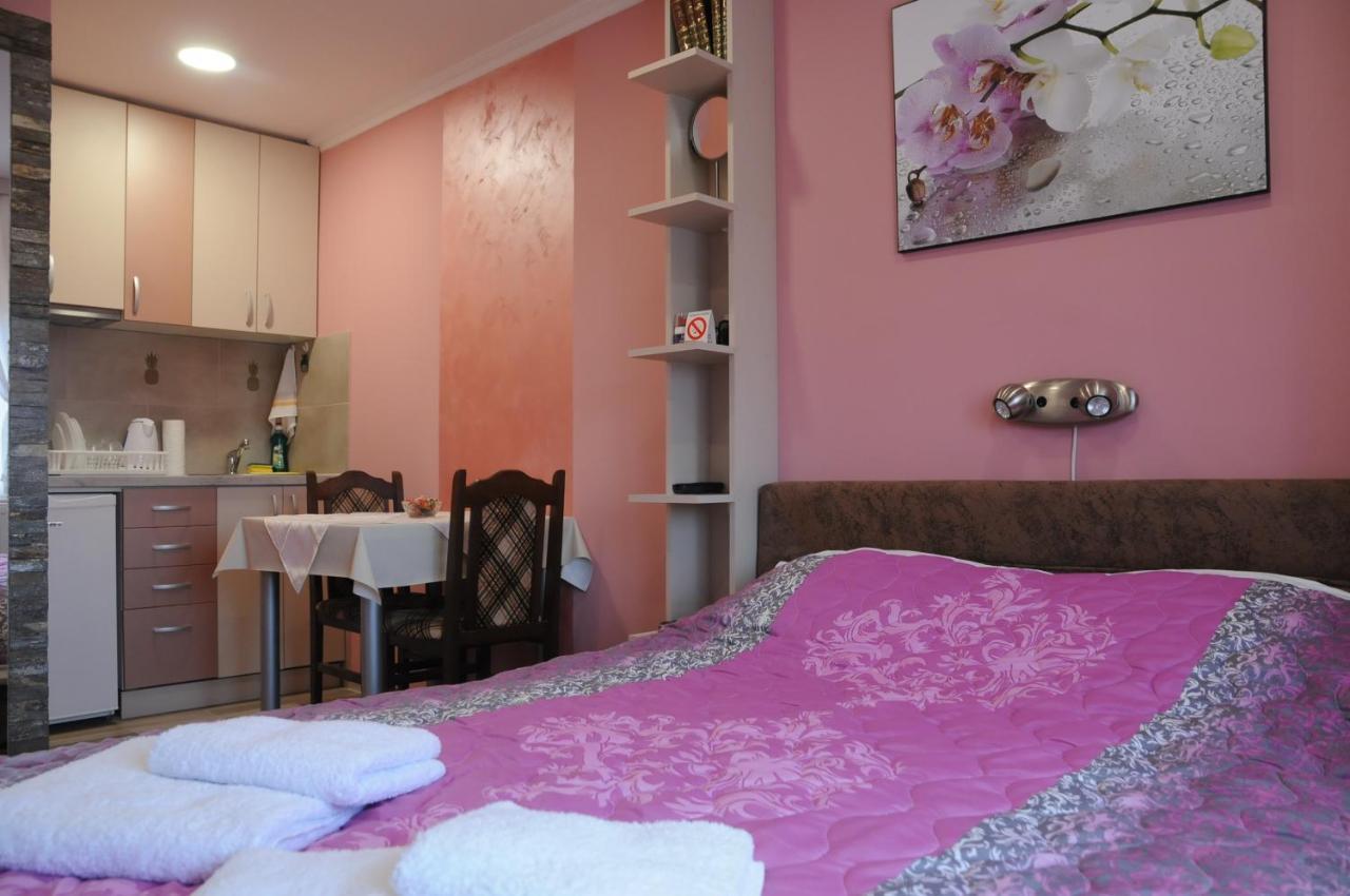 Favorit Apartments Čačak Dış mekan fotoğraf