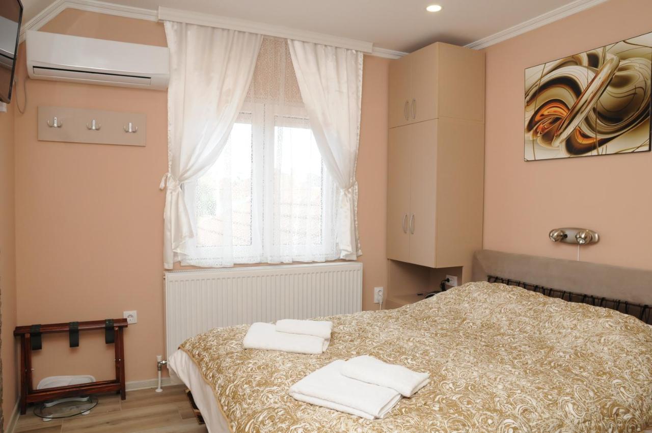 Favorit Apartments Čačak Dış mekan fotoğraf